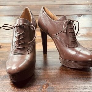 Elie Tahari Brown Leather Lace-Up Oxford Heel Closed Toe Women 39/8.5 Retail 158